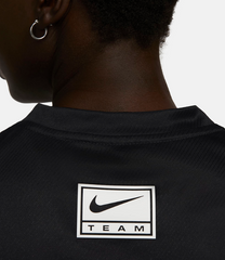 Regata Nike Dri-FIT Swoosh - Preto - Feminino