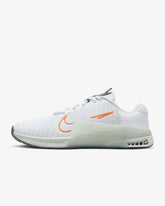 Tênis de Cross Nike Metcon 9 - Branco / Prata - Unissex